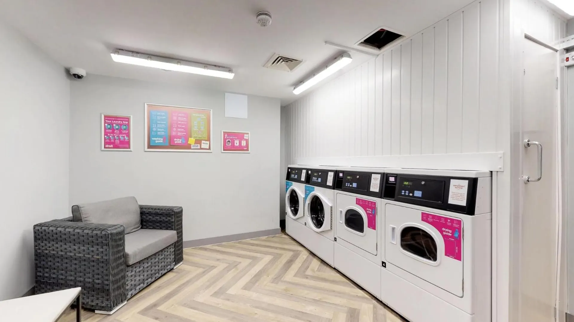 Apartment Abodus The Walls Southampton United Kingdom